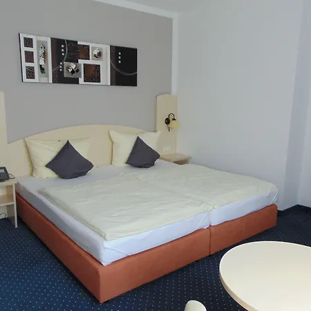 فندق Restaurant Molitor باد هومبرغ فور دير هوه