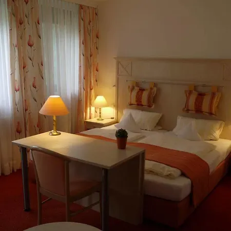 Restaurant Molitor Otel Bad Homburg vor der Höhe