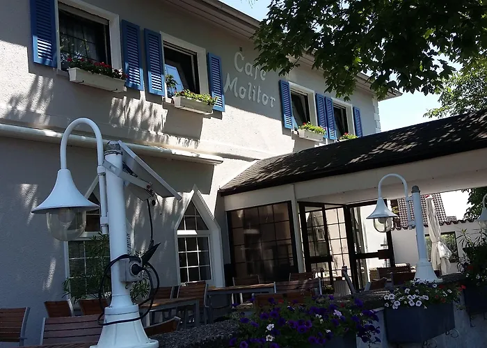 Restaurant Molitor 3*