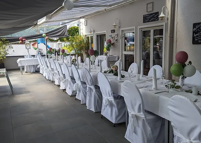 Szálloda Restaurant Molitor Bad Homburg vor der Höhe